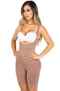 Cargar imagen en el visor de la galería, Seamless Bodysuit Back Coverage
