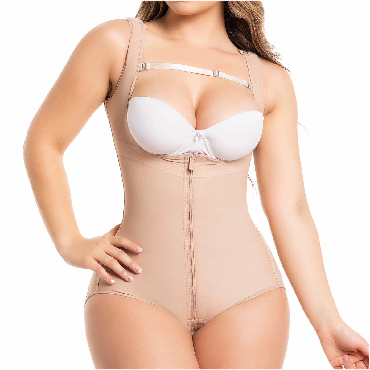 Faja moldeadora con realce  de glúteos y control de abdomen de uso diario /  Salomé 0419